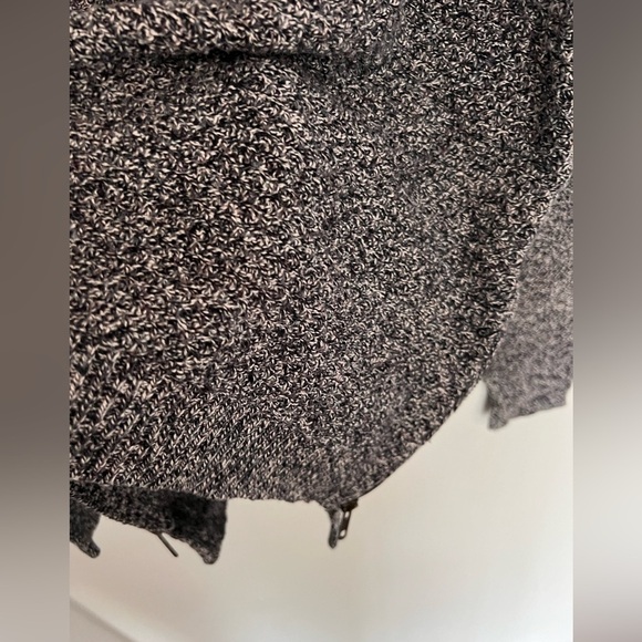 Madewell Medium women’s landmark side zip textured gray long sleeve sweater - Picture 4 of 7